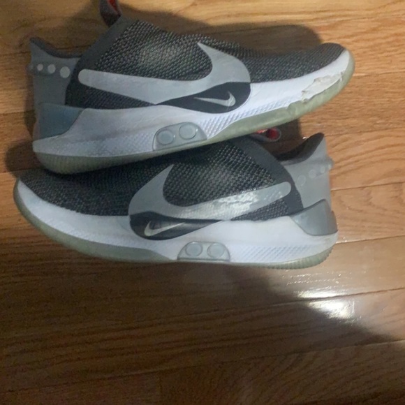 Nike adapt bb size 10.5 8/10 condition - Picture 1 of 5